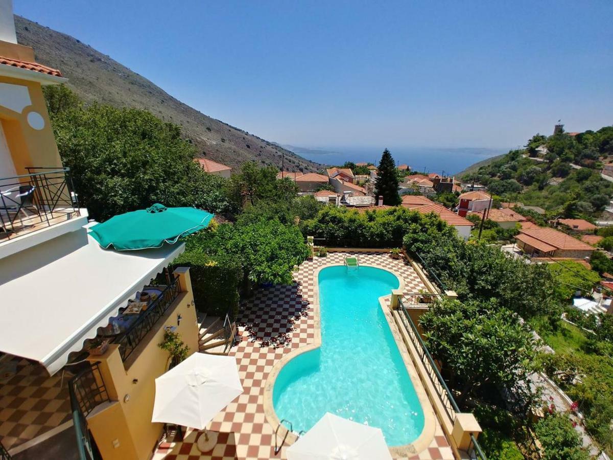 Villa Tzitzifies Kourouklata Exterior foto
